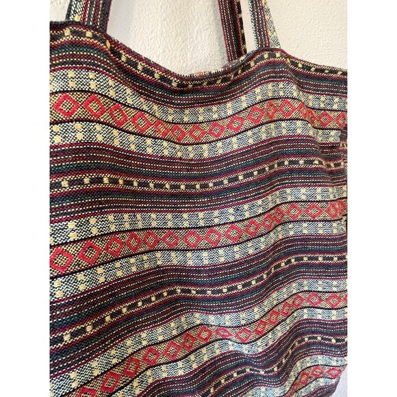 Boho Floral Embroidered Zip Closure Lined Large Tote Bag Purse - Picture 12 of 16